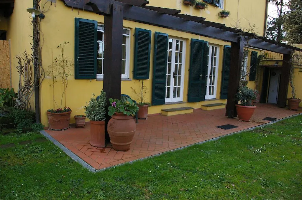 Tenuta Poggio Alla Farnia Fauglia Italie